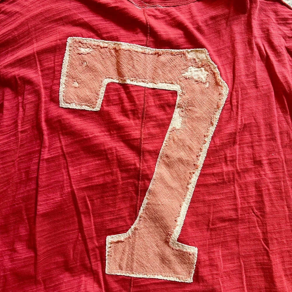 🌺🌺RARE We The Free “Second Wind” Distressed Boxy T-Shirt🌺🌺 - Picture 6 of 9